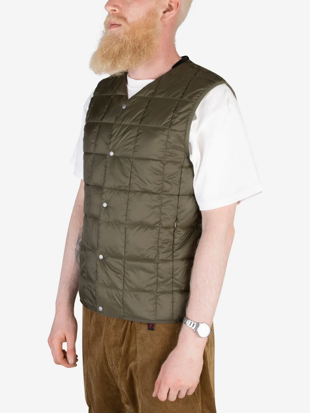 Gilet imbottito V-Neck oliva